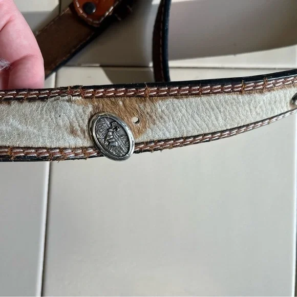 Badger Cowhide Belt - Picture 6 of 6